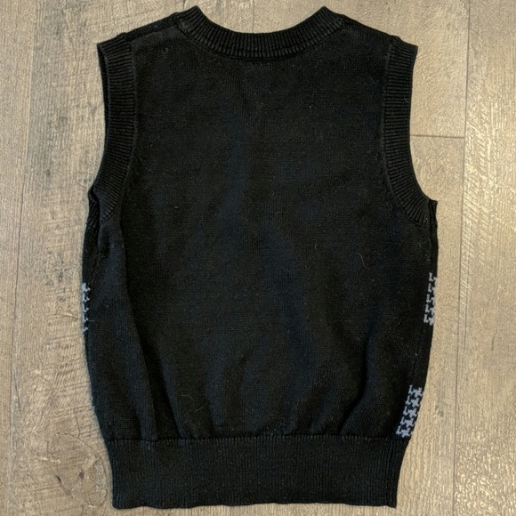 Old Navy Boys Black and Gray Houndstooth Sweater Vest Size 3T EUC - Picture 2 of 4